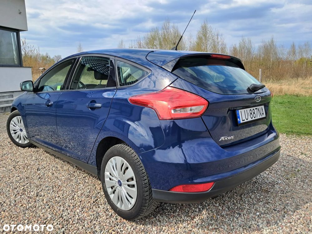 Ford Focus - 30