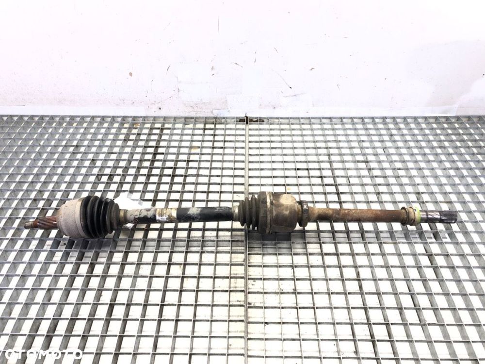 PÓŁOŚ PRAWY PRZÓD  RENAULT LAGUNA III (BT0/1) 2007 - 2015 2.0 dCi (BT01, BT08, BT09, BT0E, BT0K, - 1