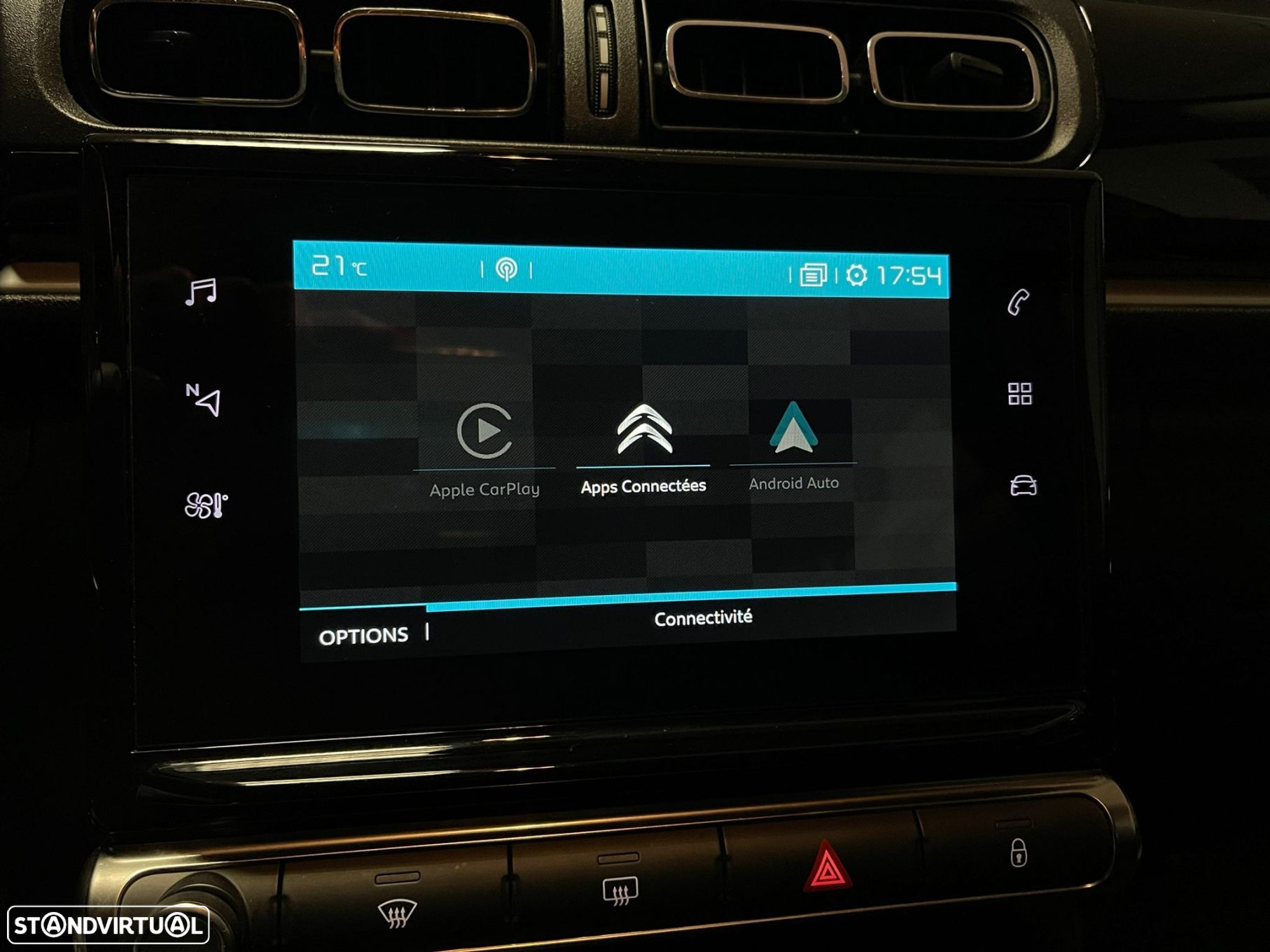 Citroën C3 1.2 PureTech Shine EAT6 - 20