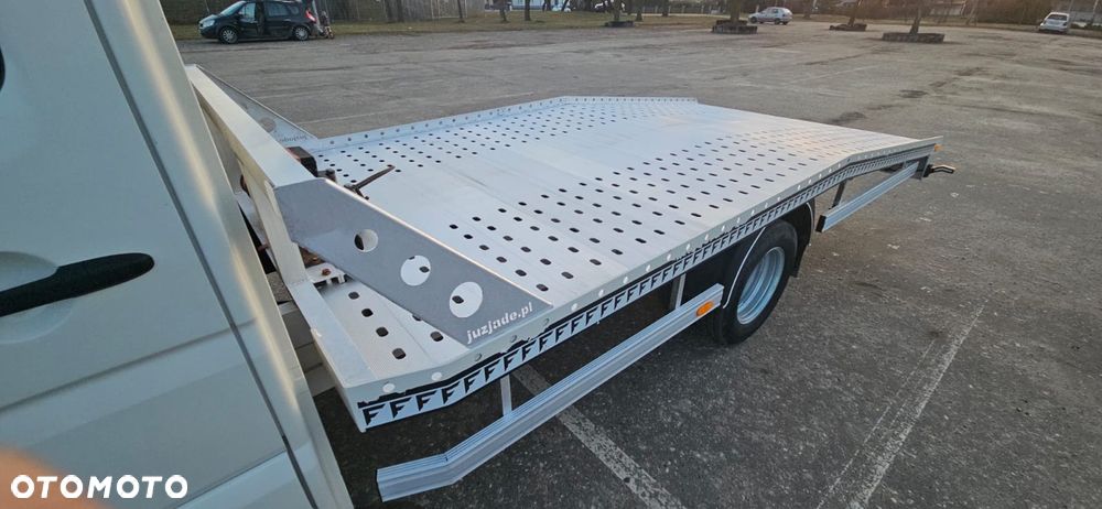 Volkswagen Crafter Dubel Blizniak Hak 3.5t Aluminiowy najazd - 4