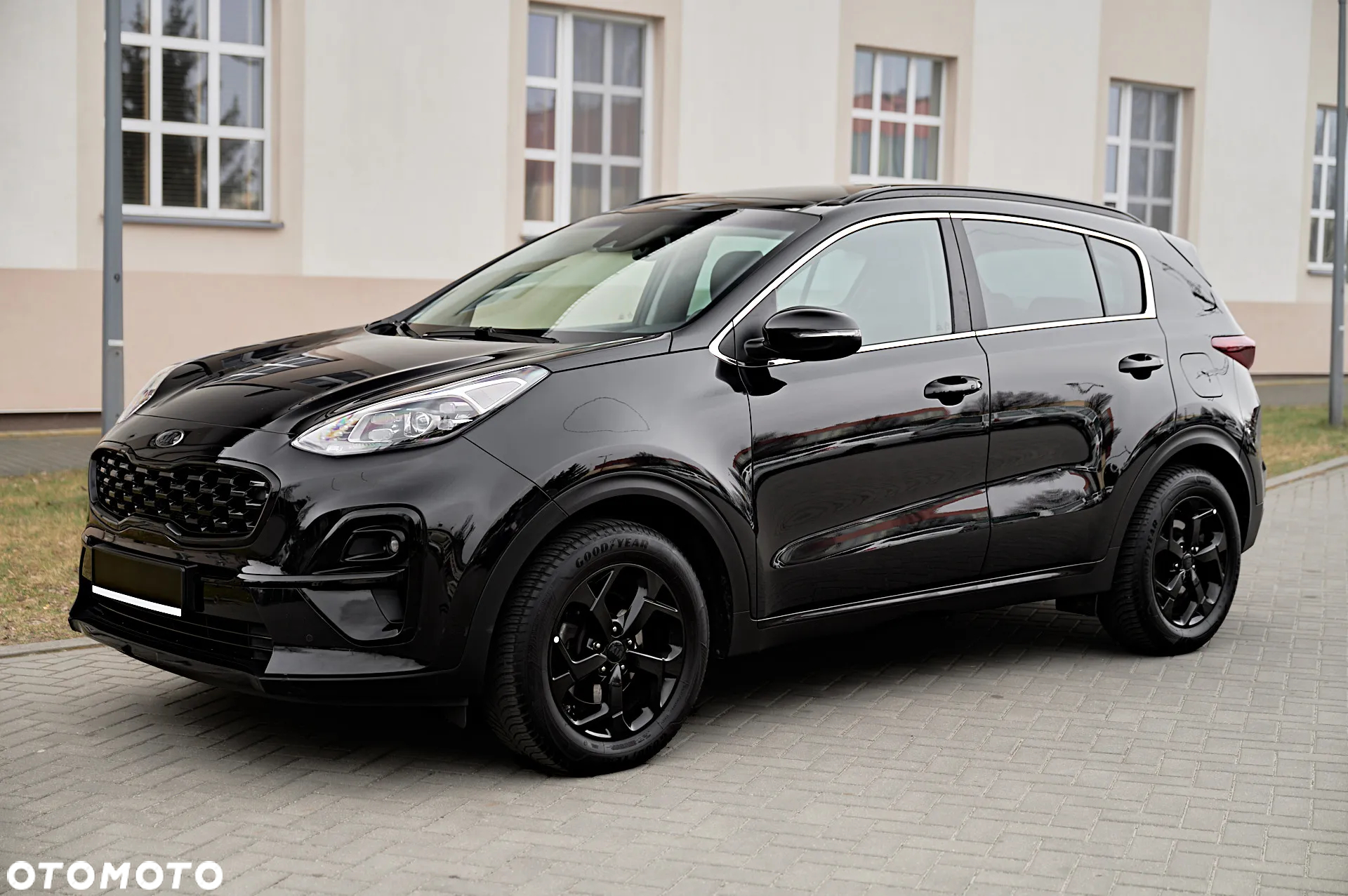 Kia Sportage 1.6 T-GDI 2WD DCT Black Edition - 9