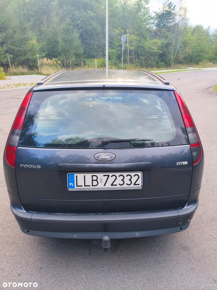 Ford Focus 1.6 TDCi Ambiente DPF - 3