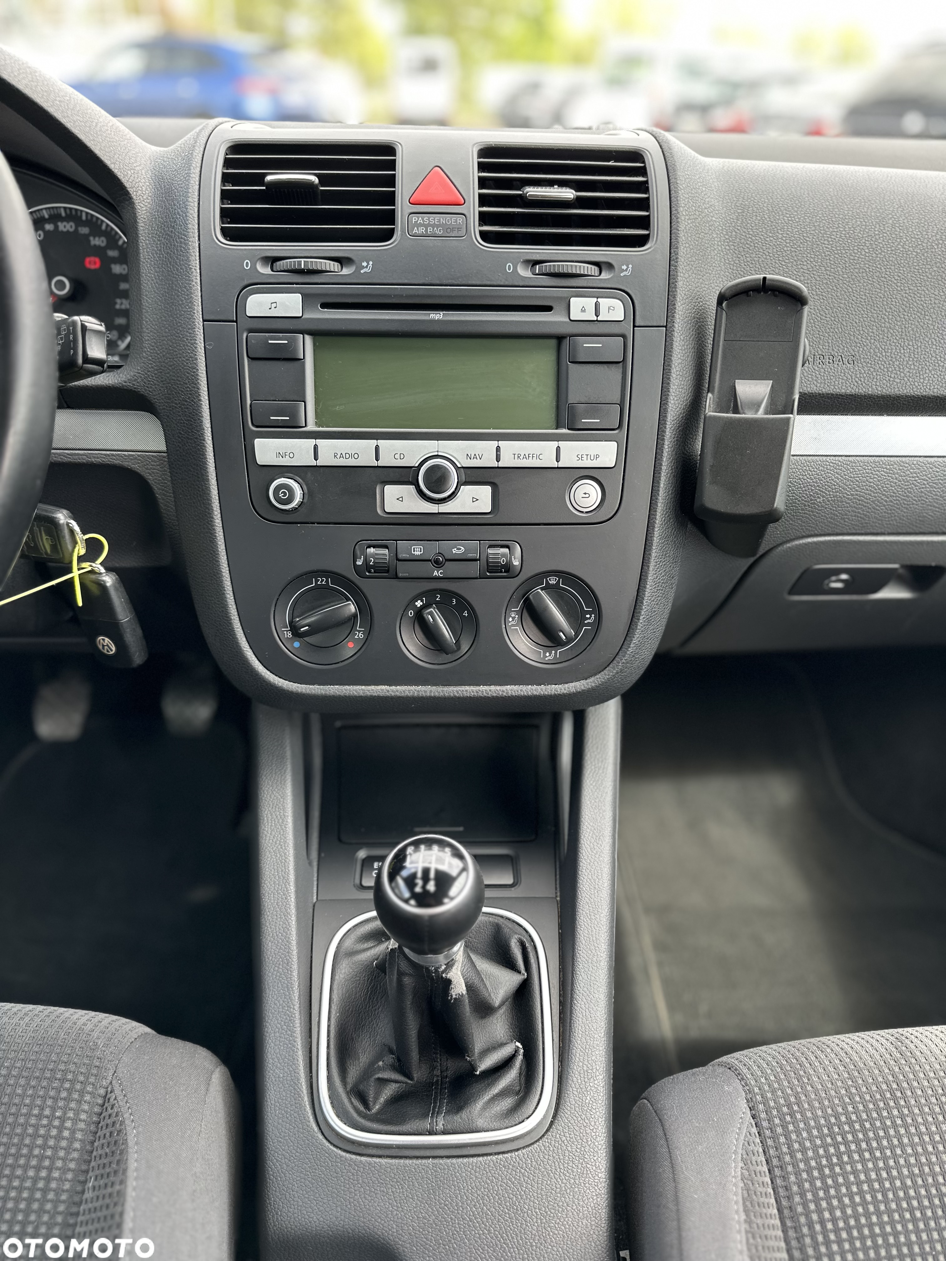 Volkswagen Golf 1.9 TDI DPF Edition BlueMotion - 18
