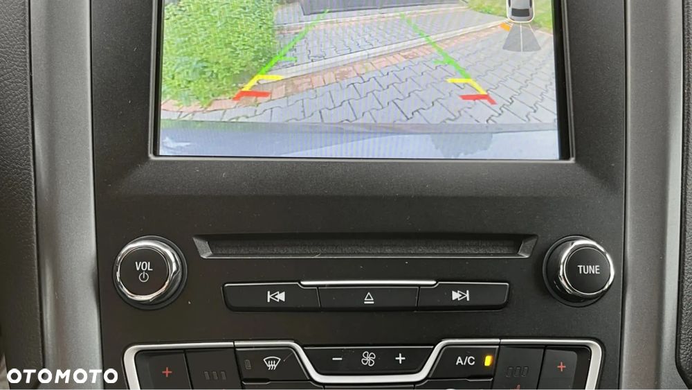 Ford Mondeo - 13