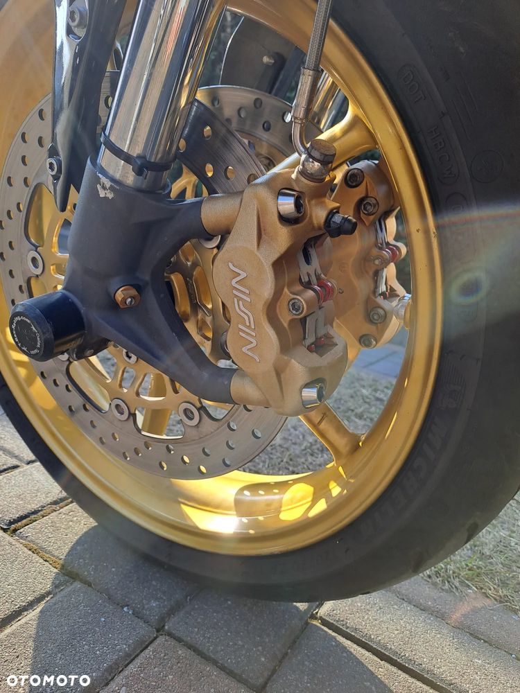 Triumph Daytona - 13