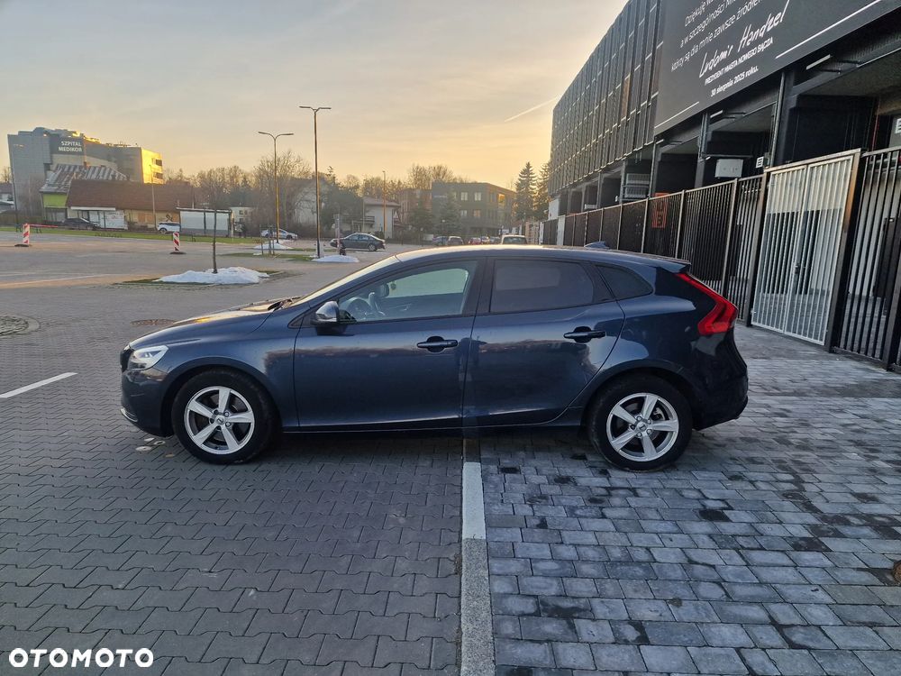Volvo V40 - 20