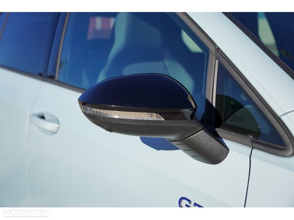 VW Golf 1.5 TSI e-Hybrid GTE DSG - 23