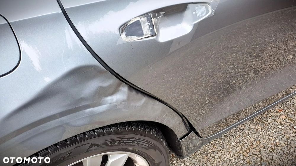 Volvo V60 D4 Geartronic Momentum - 26