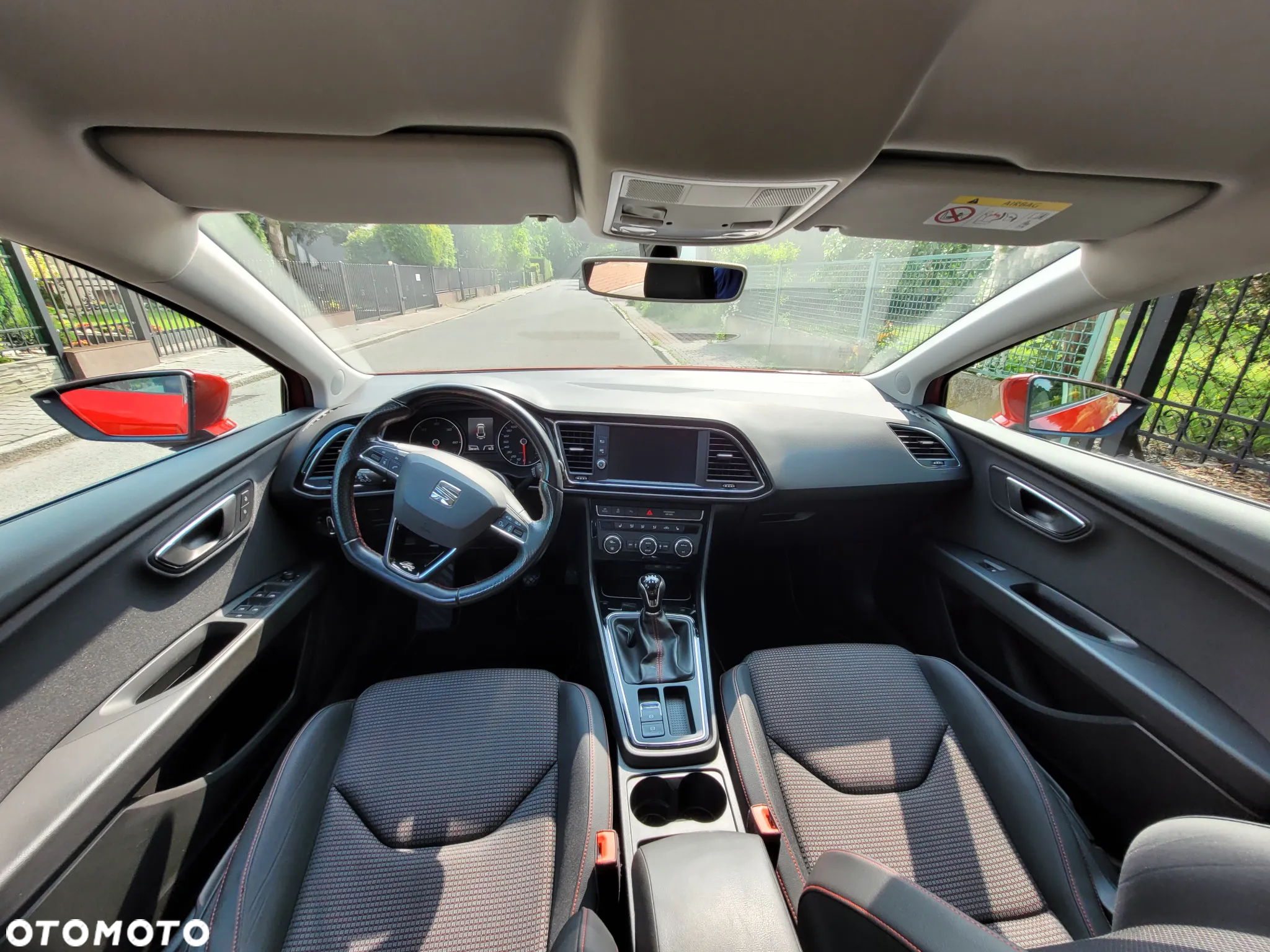 Seat Leon Sportstourer 2.0 TDI FR Plus - 15