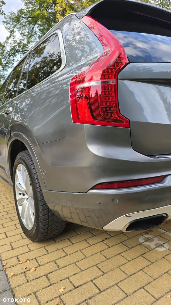 Volvo XC 90 - 24