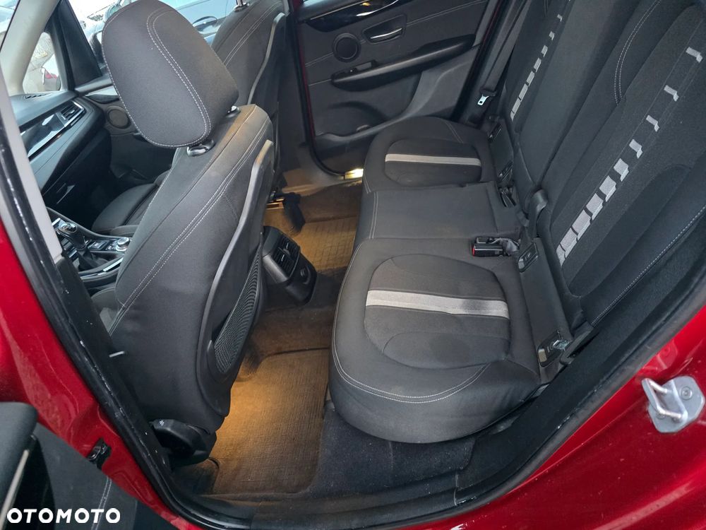 BMW Seria 2 218d GT Sport Line - 13