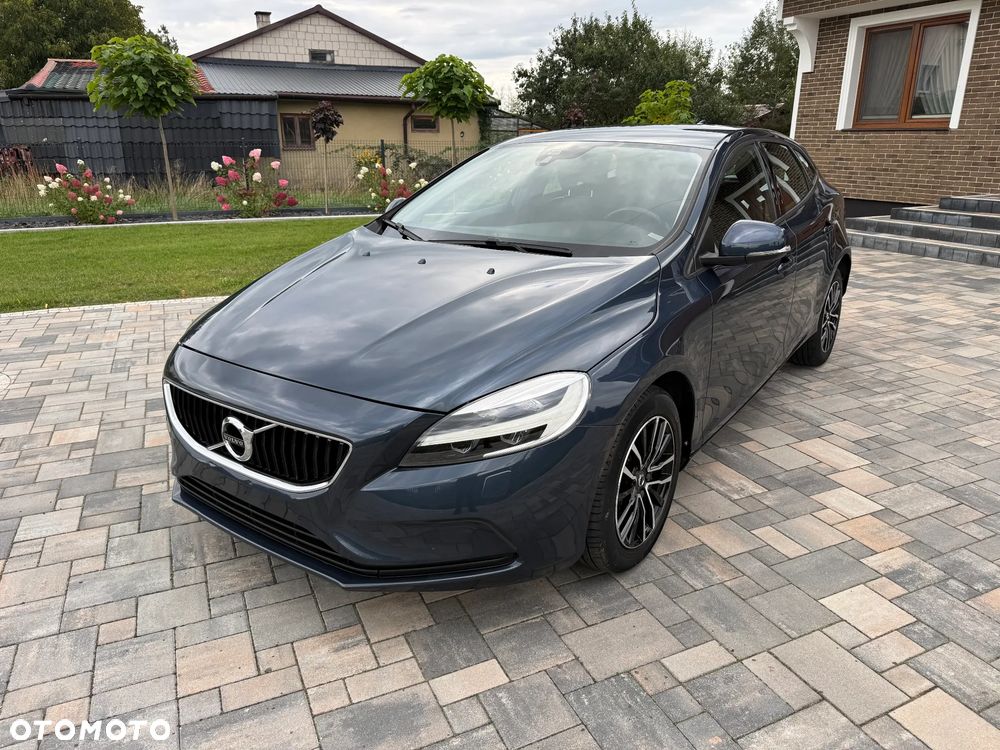 Volvo V40 2016 photo 2
