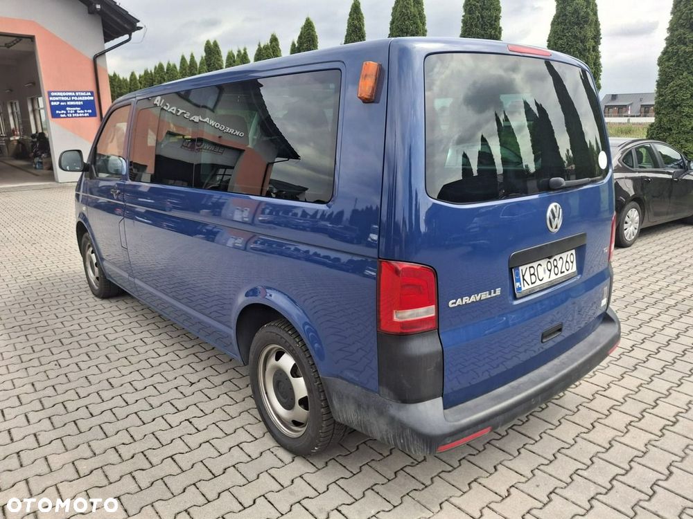 Volkswagen Caravelle - 7
