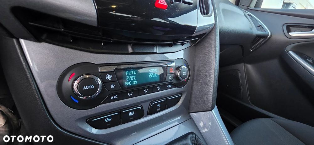 Ford Focus - 13