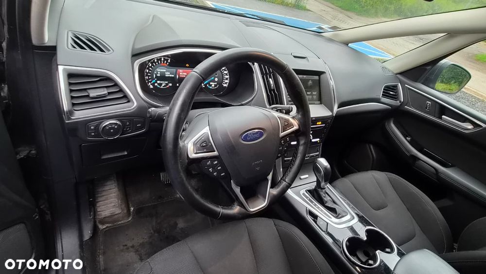 Ford S-Max 2.0 EcoBlue Titanium - 12
