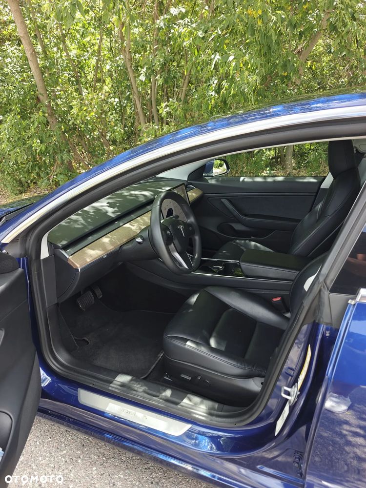 Tesla Model 3 Premium Langstreckenbatterie AWD Dual Motor - 6