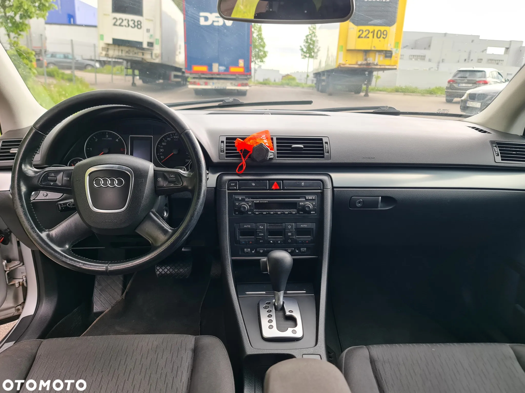 Audi A4 Avant 2.0 TDI Multitronic - 9