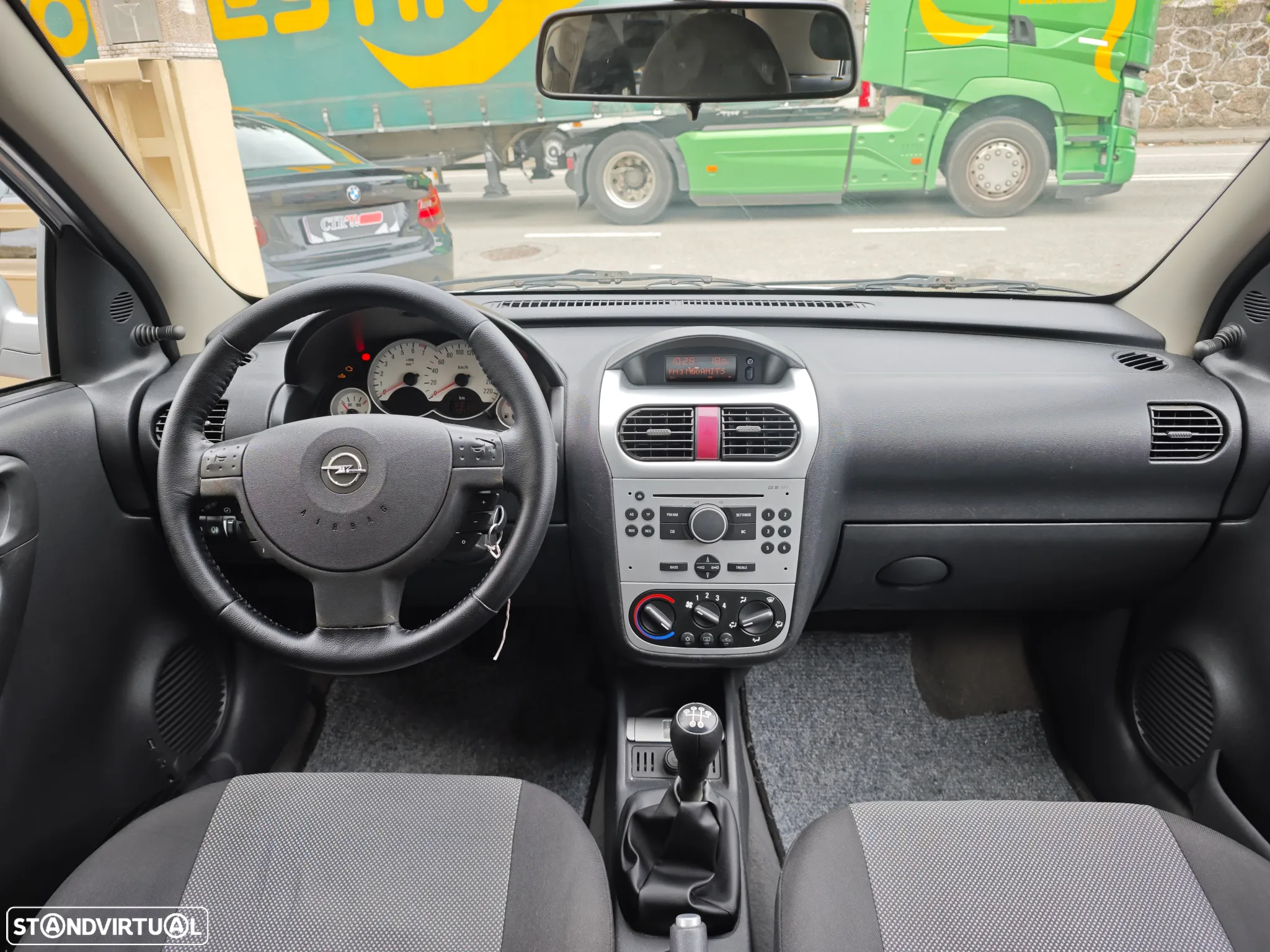 Opel Corsa 1.2 Twinport Silver - 18