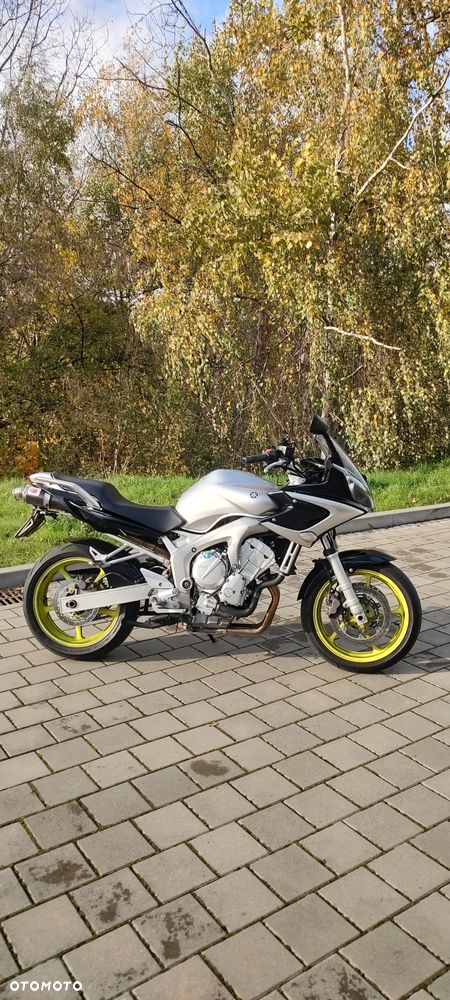 Yamaha FZ6 - 6