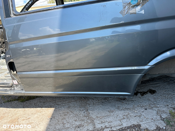 MERCEDES vito viano 639 long listwa blotnika lewa długa