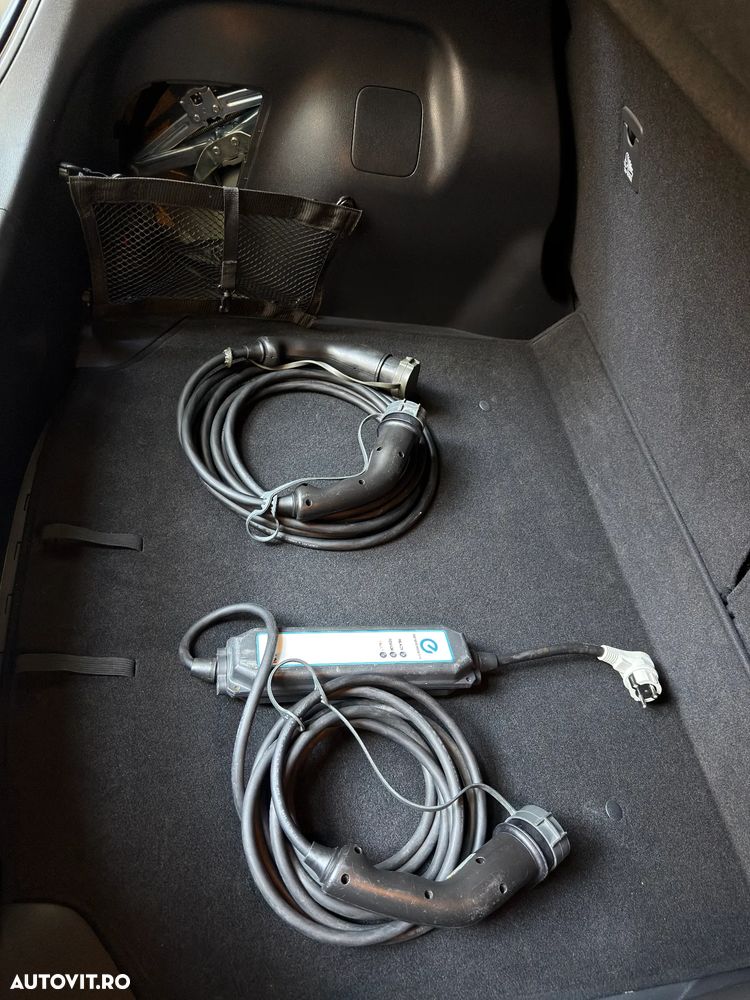 Nissan LEAF N-Connecta - 28