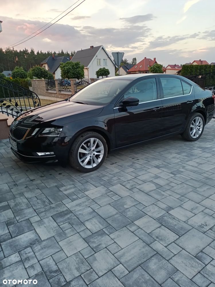 Skoda Octavia 2.0 TDI Style DSG - 3