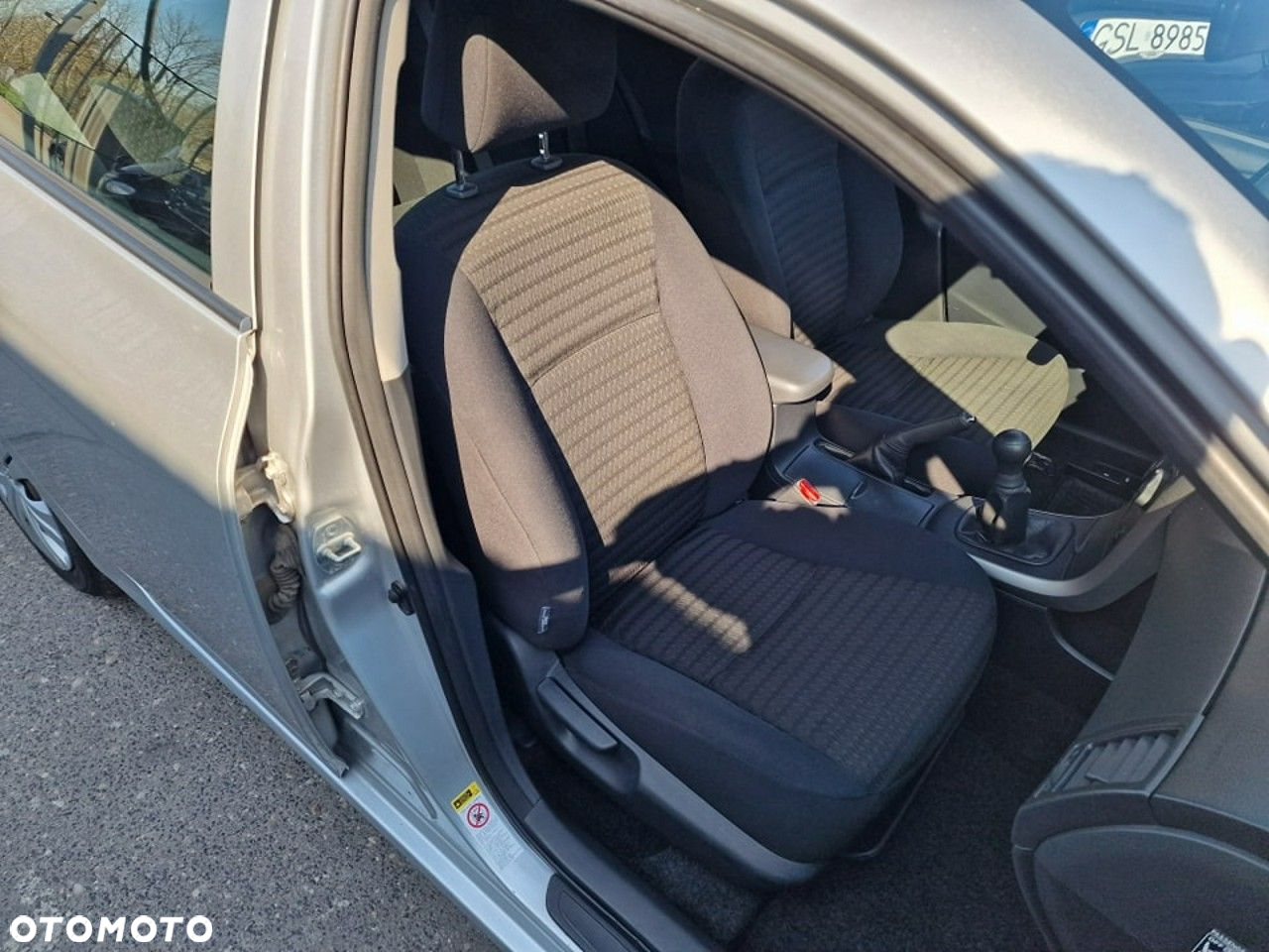 Toyota Corolla - 19