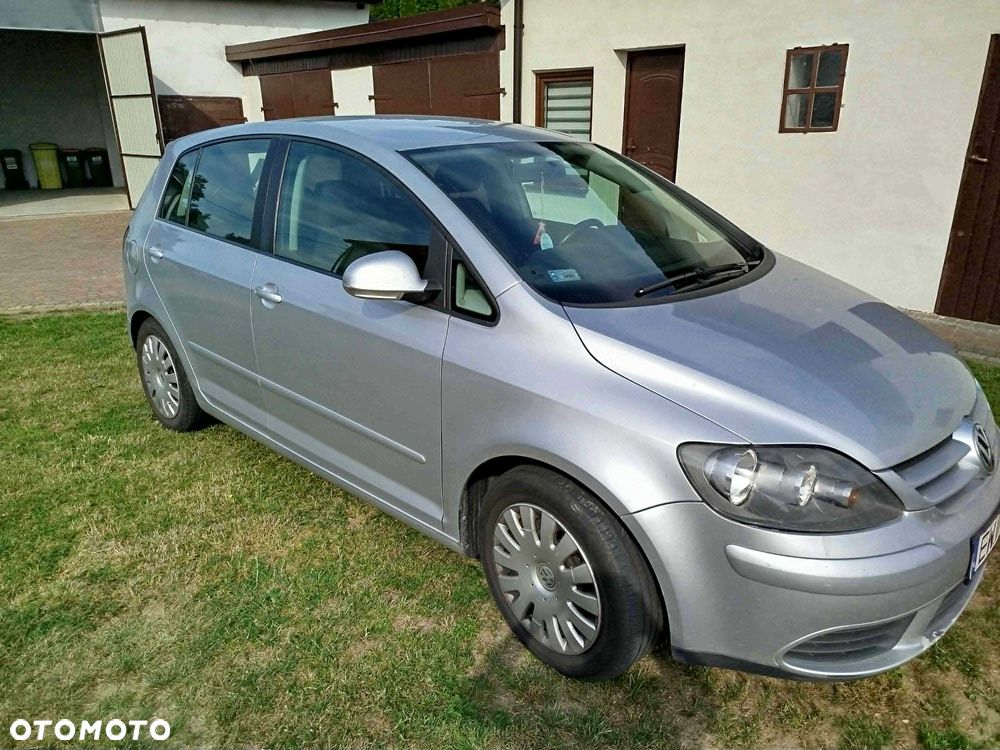 Volkswagen Golf Plus - 1