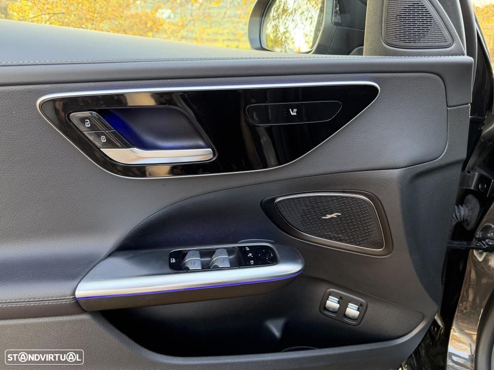 Mercedes-Benz C 300 e T 9G-TRONIC AMG Line Advanced - 20