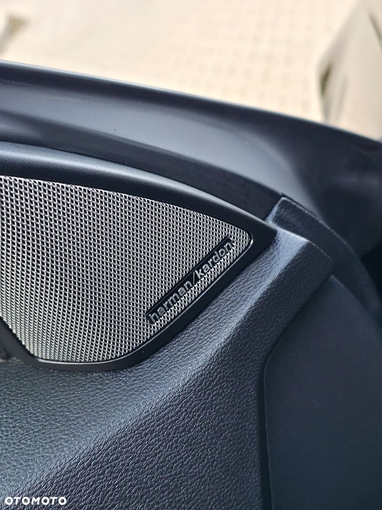 Mercedes-Benz Klasa E 350 CGI BlueEFFICIENCY 7G-TRONIC Avantgarde - 25