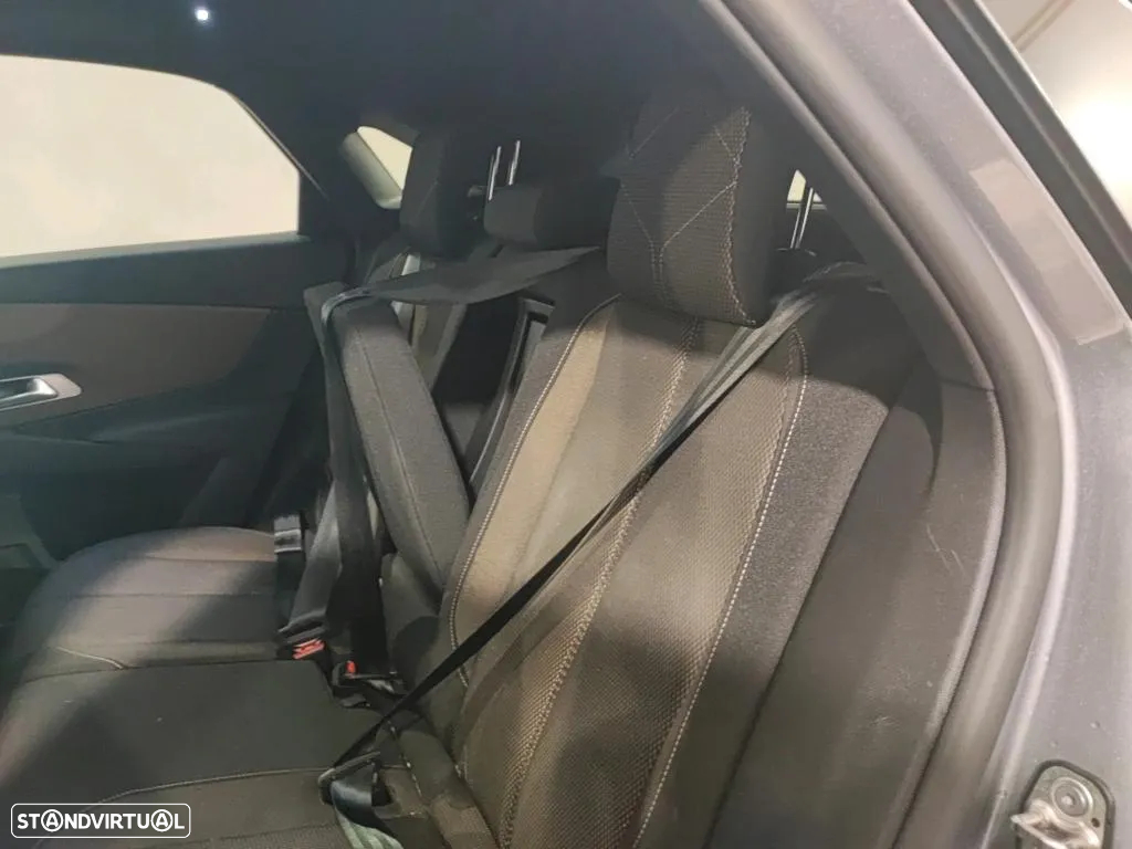 DS DS7 Crossback 1.5 BlueHDi Bastille EAT8 - 11