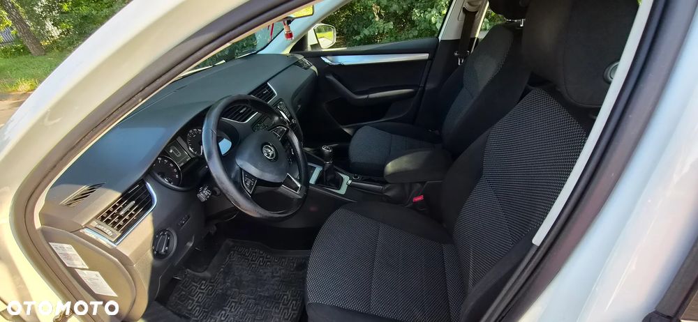 Skoda Octavia 2.0 TDI Ambition - 12