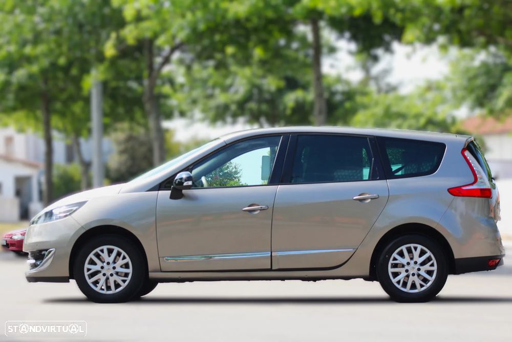 Renault Grand Scénic 1.5 dCi Dynamique S SS - 12