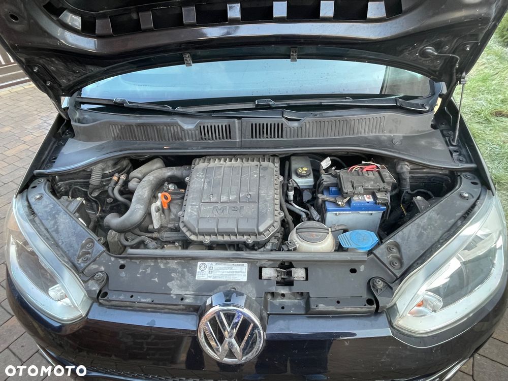 Volkswagen up! - 8