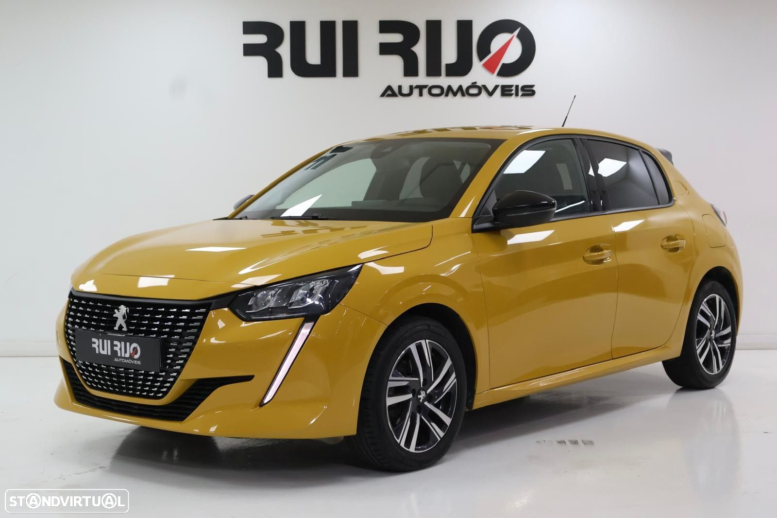 Peugeot 208 1.2 PureTech Allure EAT8 - 2