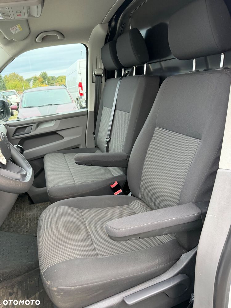 Volkswagen Transporter - 20