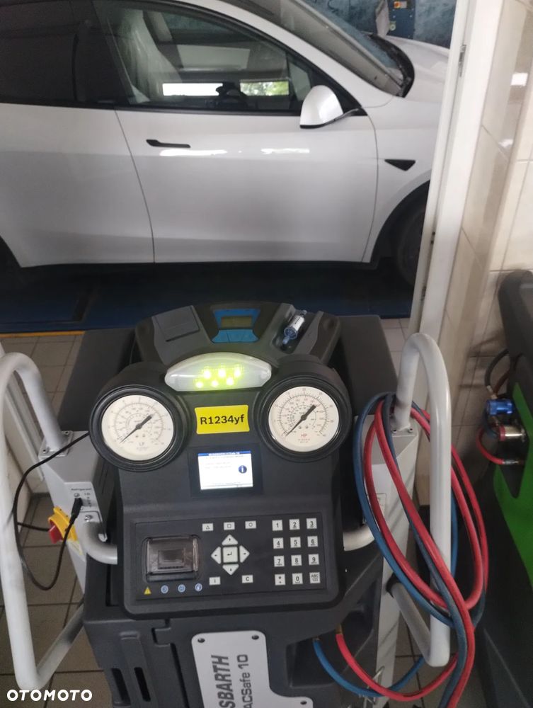 Acs 663 RI stacja klimatyzacji Bosch elektryki i hybrydy z analizatorem - 41