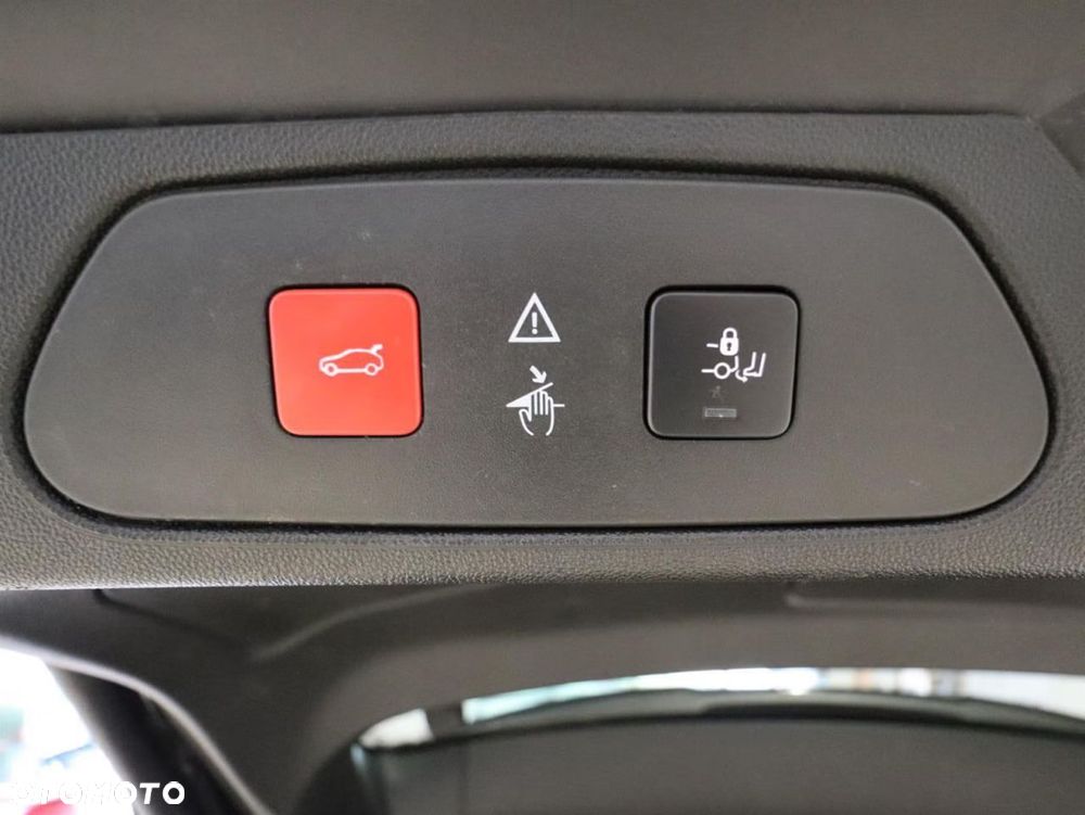 Opel Grandland X Plug-in-Hybrid4 1.6 DI Start/Stop Ultimate - 24