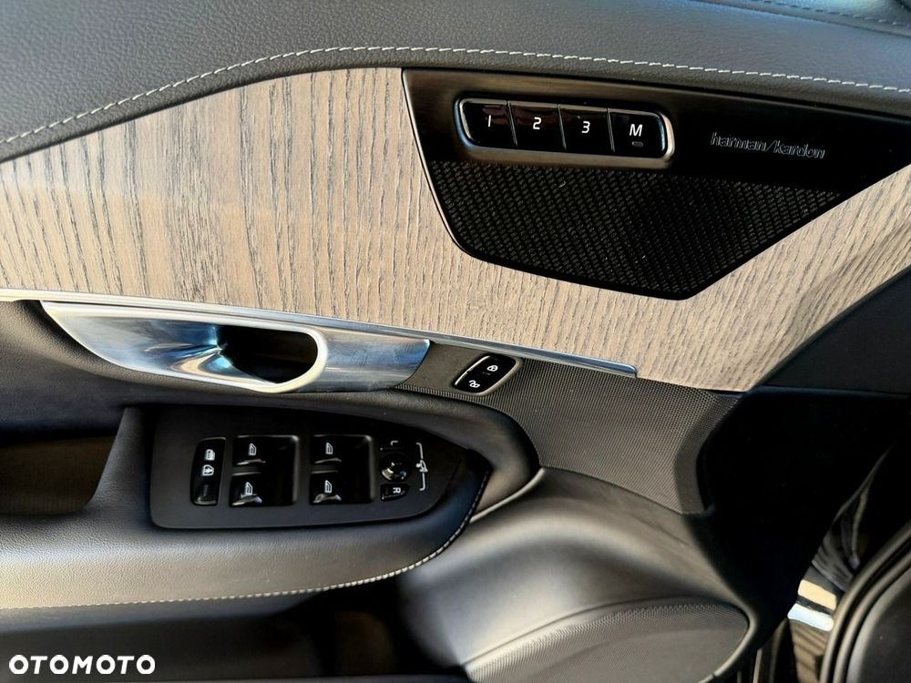 Volvo XC 90 - 17