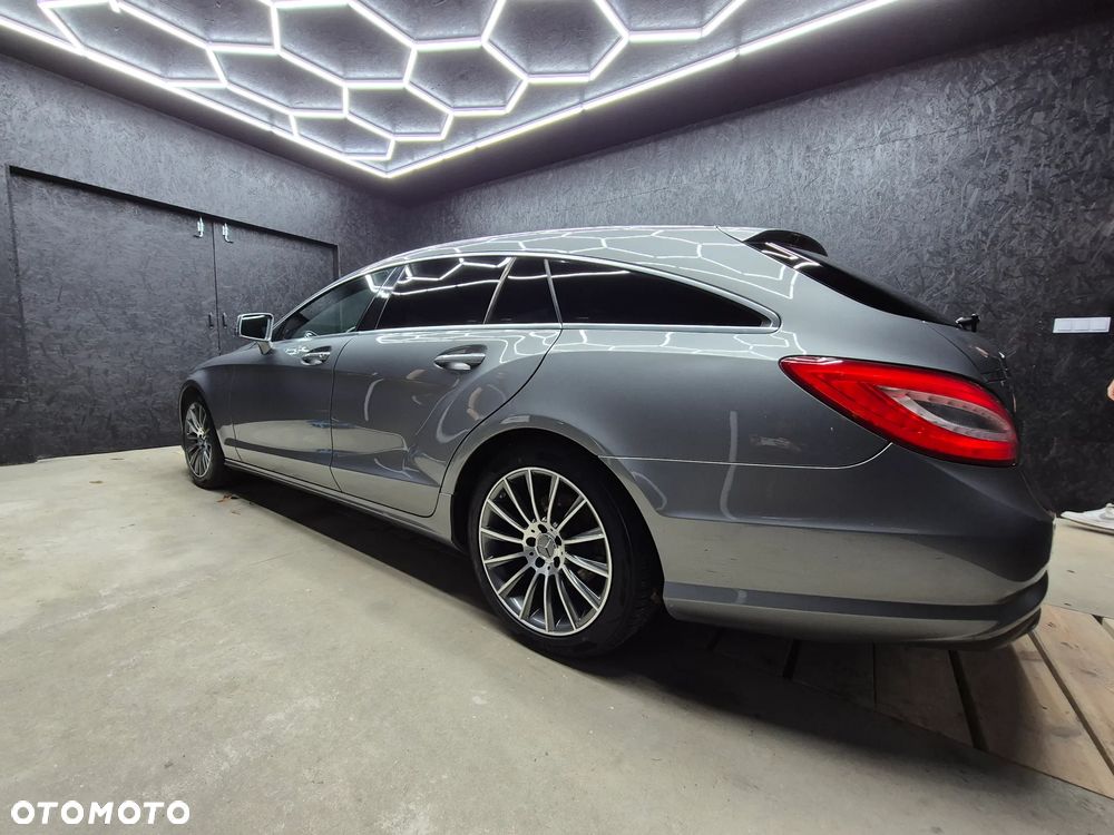 Mercedes-Benz CLS 350 CDI 4Matic 7G-TRONIC - 19