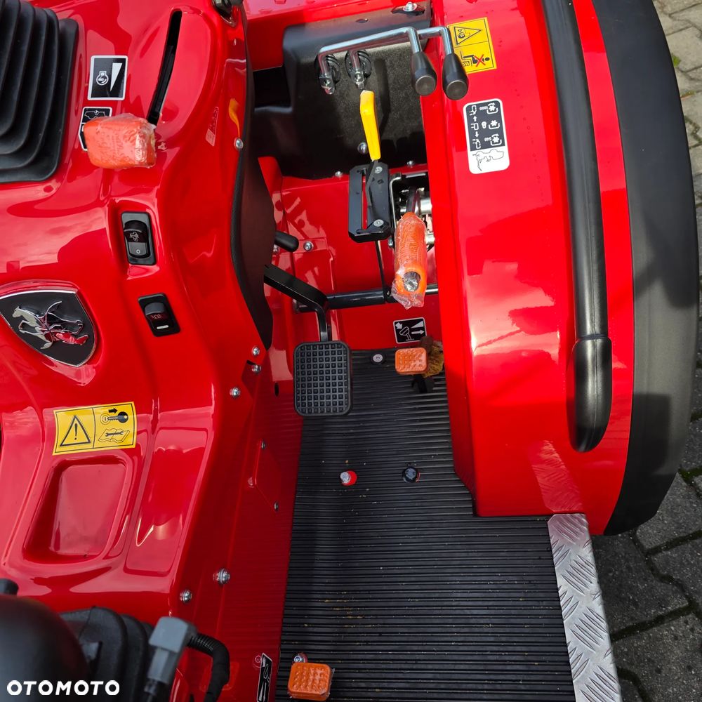 ANTONIO CARRARO TTR 3800 Hydrostat z obracaną kieronicą i siedzeniem - 12