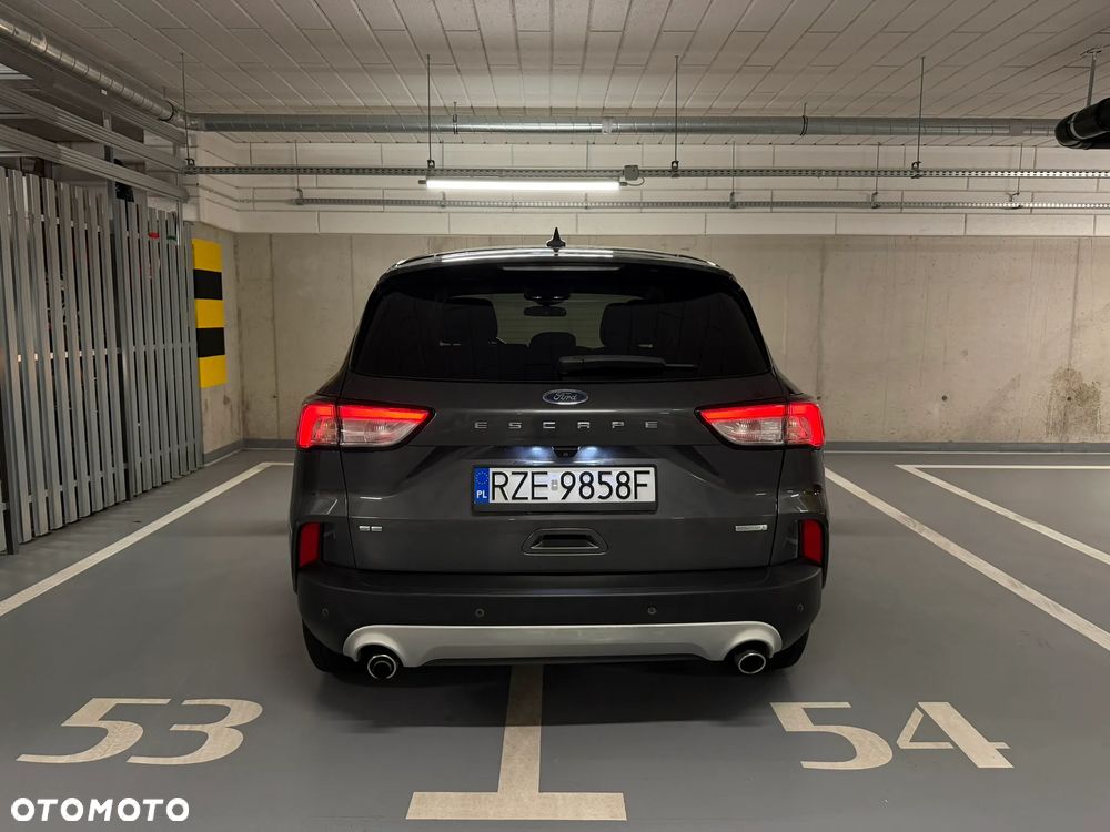 Ford Escape - 16