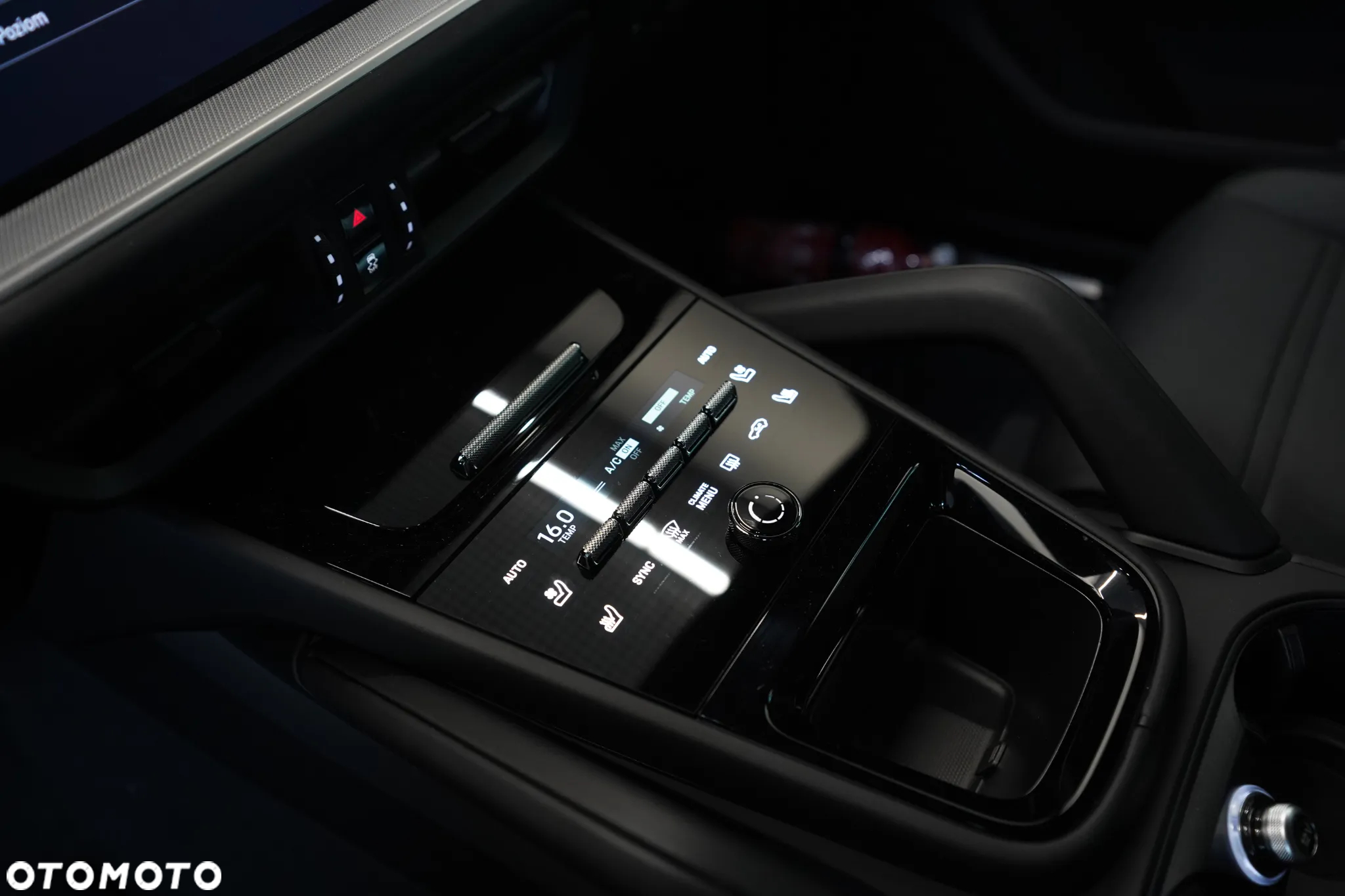 Porsche Cayenne E-Hybrid - 22
