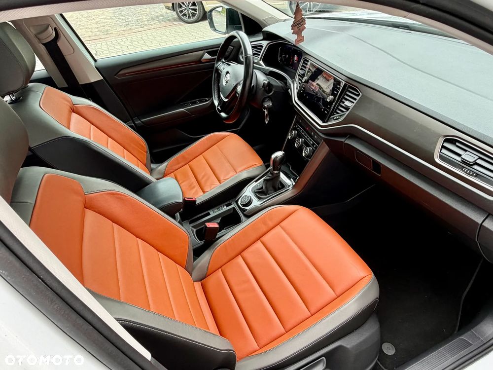 Volkswagen T-Roc 2.0 TDI SCR 4MOTION DSG Style - 17