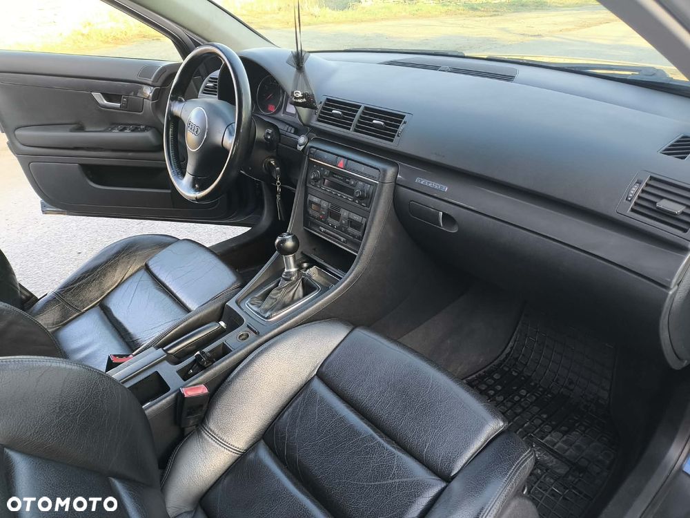 Audi A4 Avant 1.8T Quattro - 20