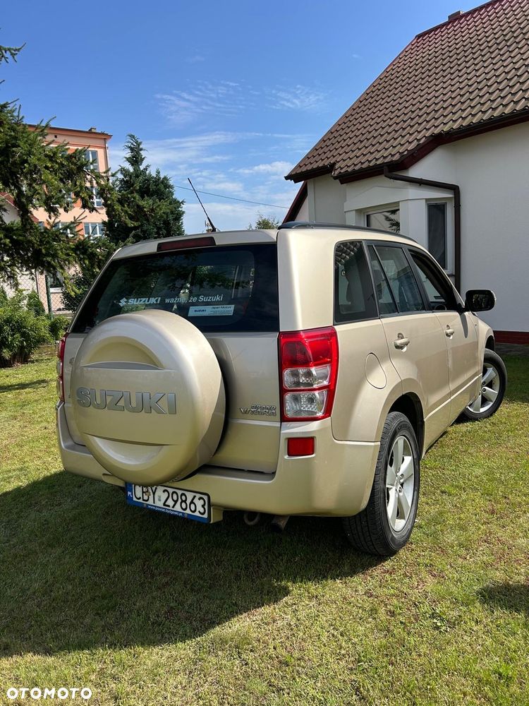 Suzuki Grand Vitara 1.9 DDiS Comfort + DPF - 2