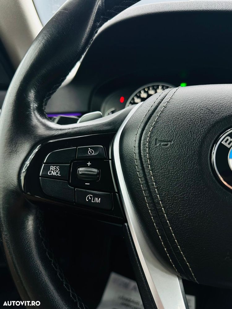 BMW Seria 5 - 33