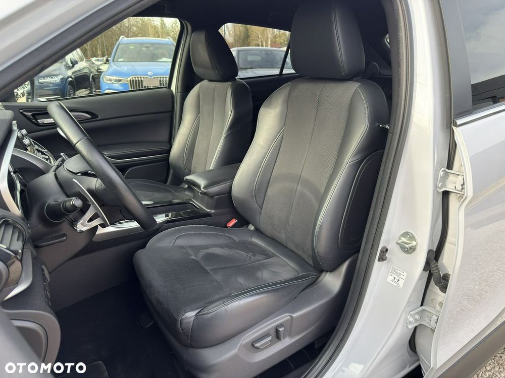 Mitsubishi Eclipse Cross - 13