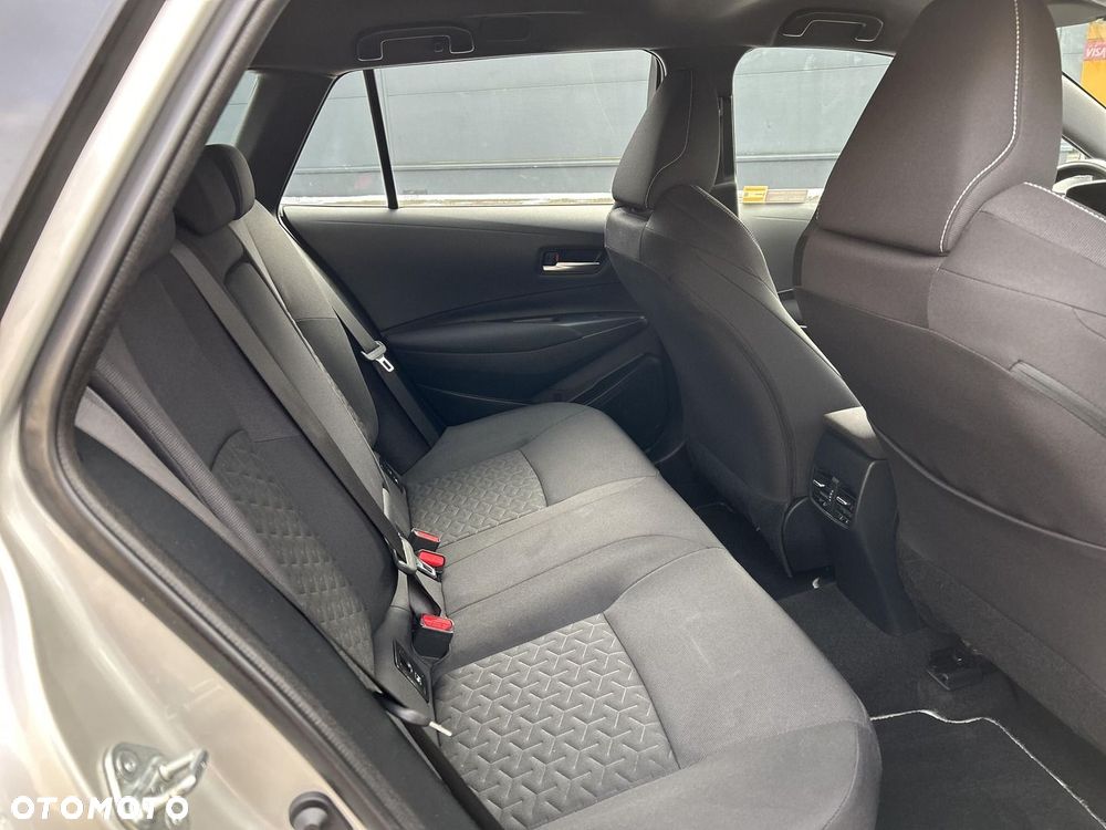 Toyota Corolla 2.0 Hybrid Comfort - 12