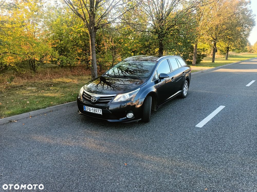 Toyota Avensis 2.0 D-4D Premium - 1